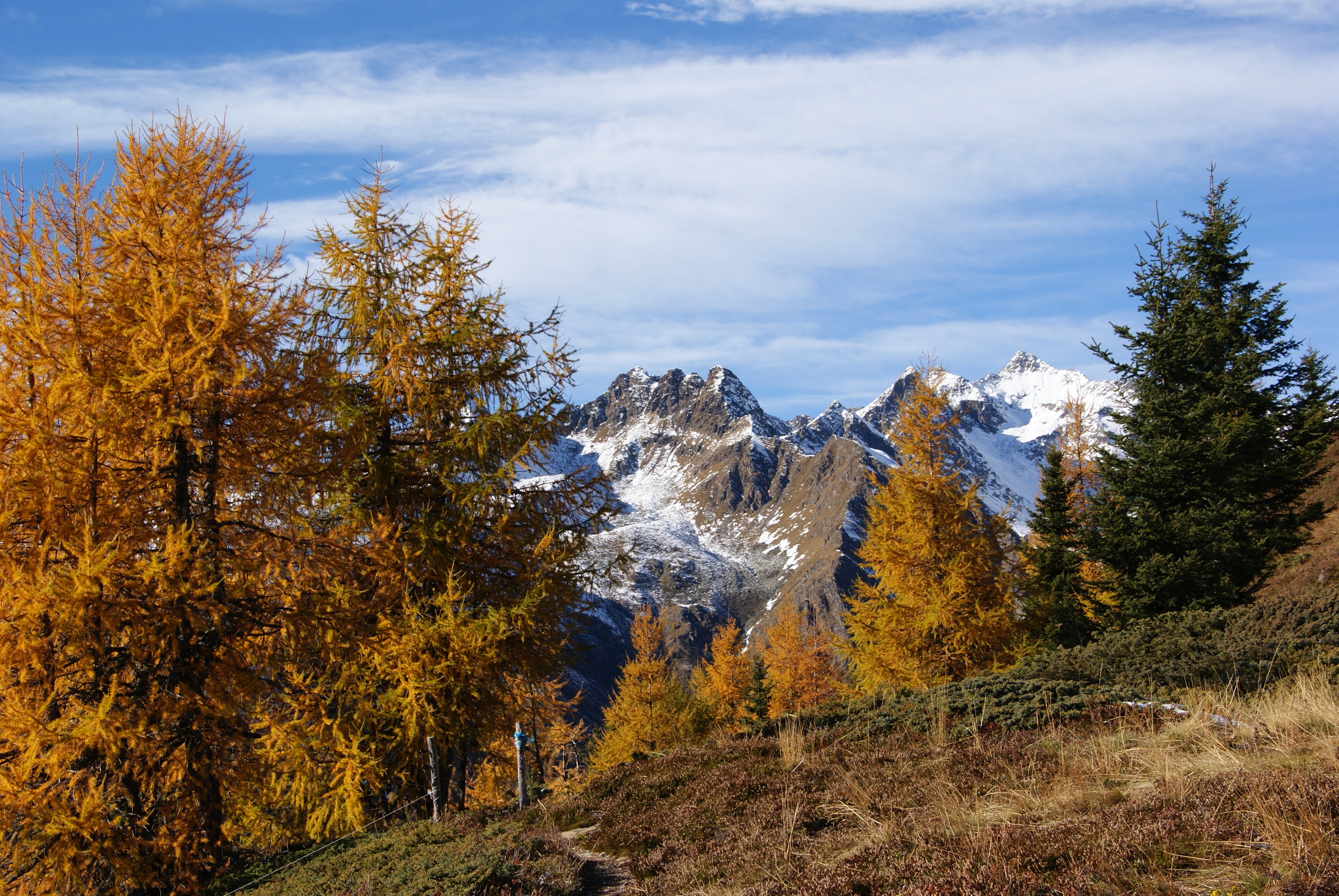 Rotta sulle Dolomiti: otto opere d’arte en plein air per riscoprire il ritmo antico della montagna